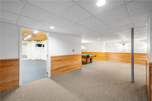 103 Isleworth Way gallery image 32