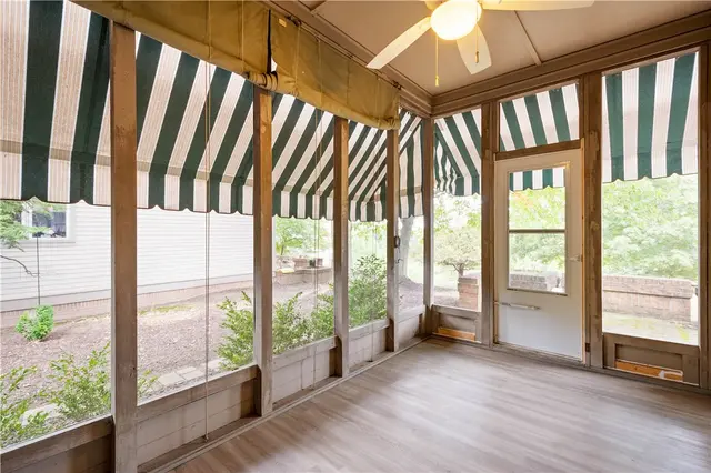 103 Isleworth Way gallery image 47