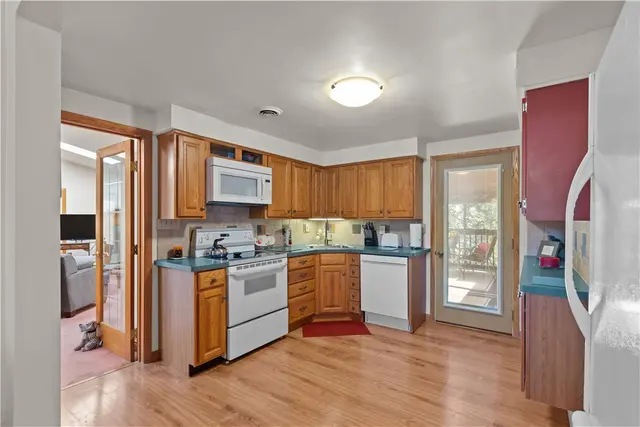 103 Mayer Dr. gallery image 4