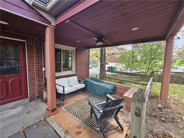 103 Sycamore Dr gallery image 37