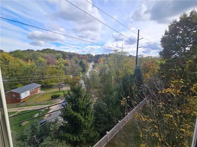 103 Sycamore Dr gallery image 43
