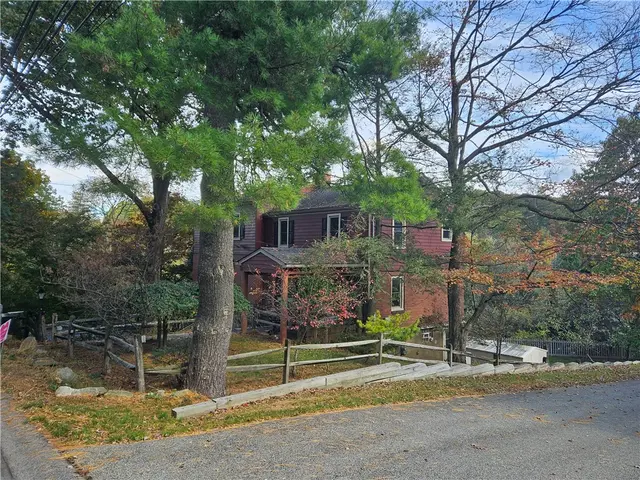 103 Sycamore Dr