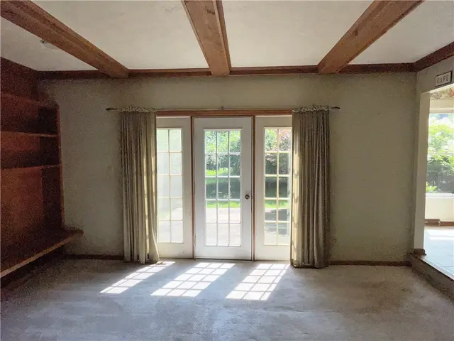 103 TIMBER LANE COURT gallery image 7