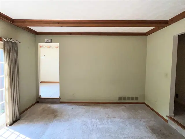 103 TIMBER LANE COURT gallery image 11