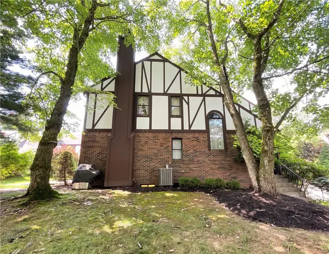 103 TIMBER LANE COURT gallery image 15