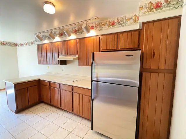 103 TIMBER LANE COURT gallery image 30