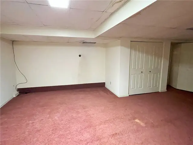 103 TIMBER LANE COURT gallery image 35
