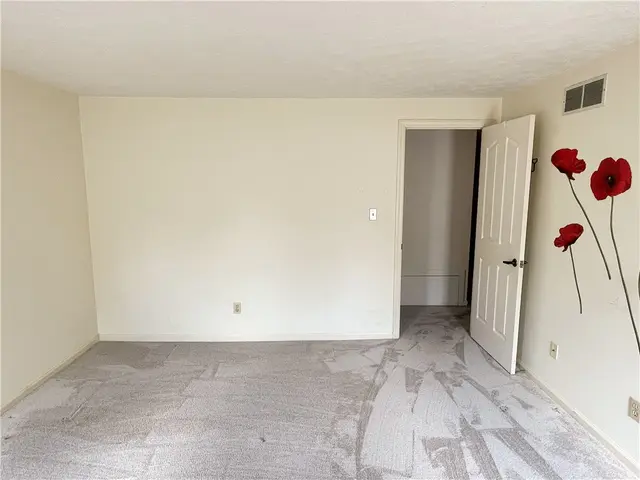 103 TIMBER LANE COURT gallery image 50