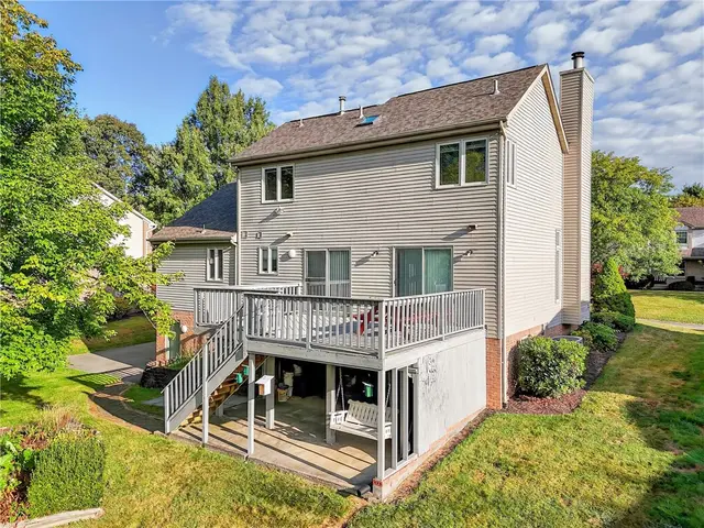103 Village Dr gallery image 33