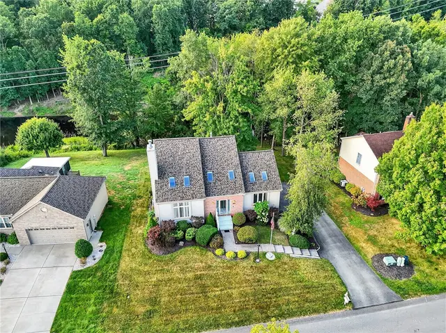 103 Village Dr gallery image 35