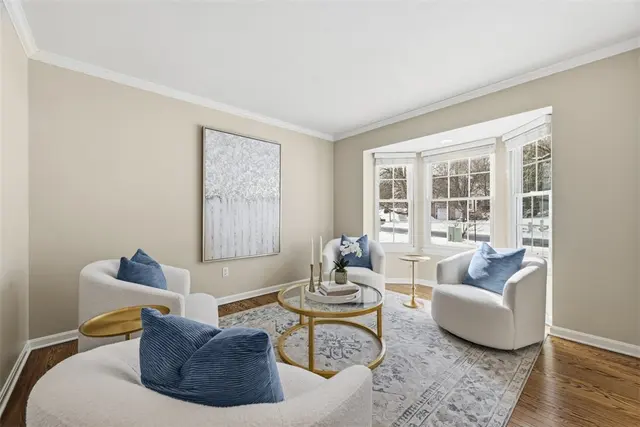1039 South Lake Drive gallery image 4