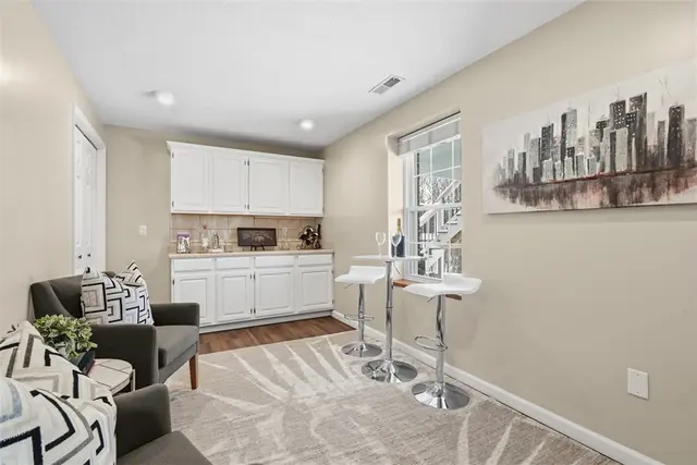 1039 South Lake Drive gallery image 24