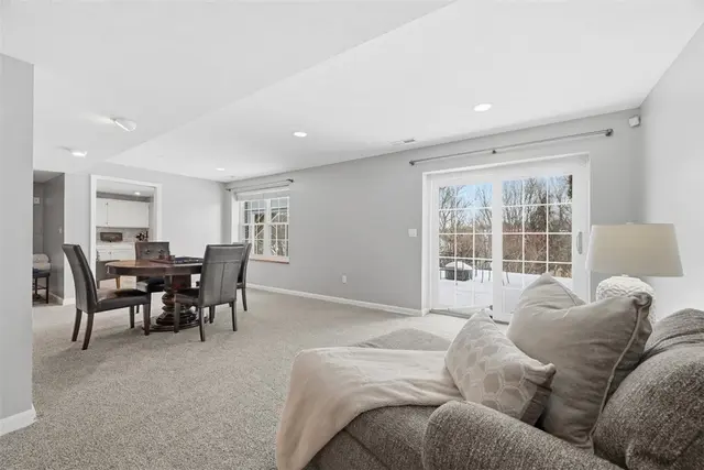 1039 South Lake Drive gallery image 25