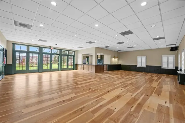 1039 South Lake Drive gallery image 35