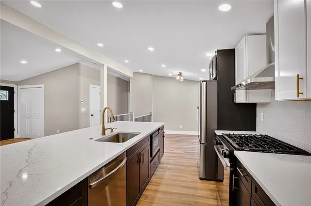10390 Meinert Rd gallery image 8
