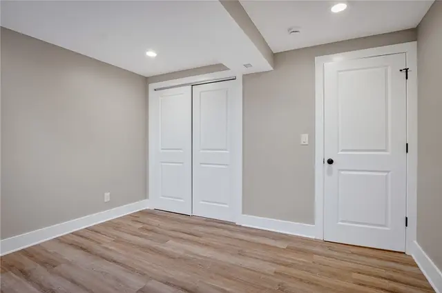 10390 Meinert Rd gallery image 23
