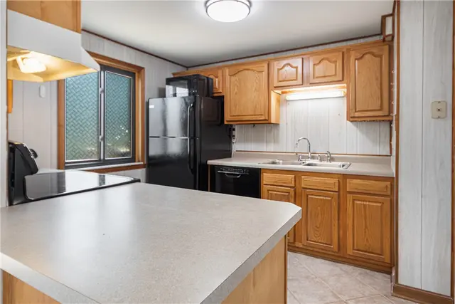 104 Bellwood Ct gallery image 10