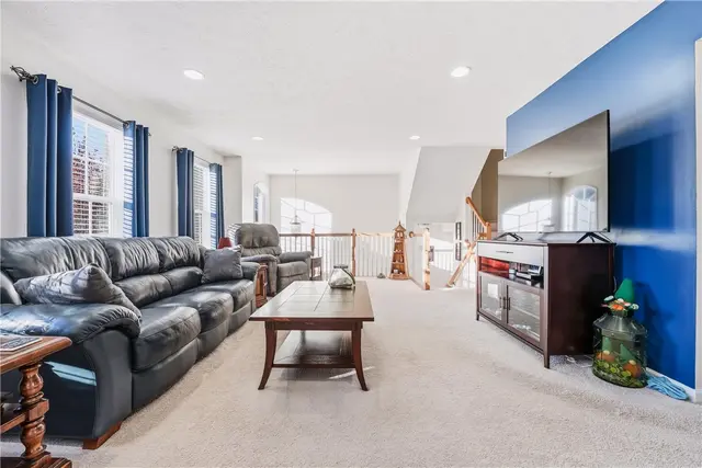 104 Broadstone Drive gallery image 27