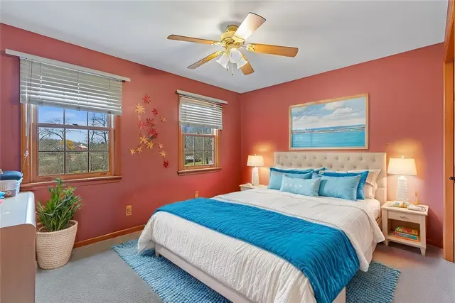 104 Caromar Drive gallery image 19