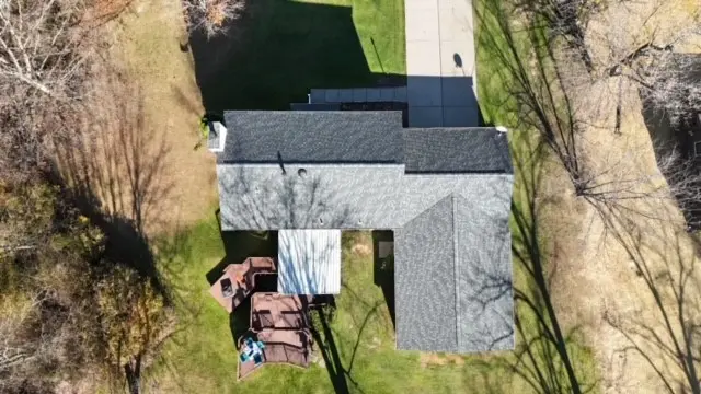 104 Caromar Drive gallery image 22