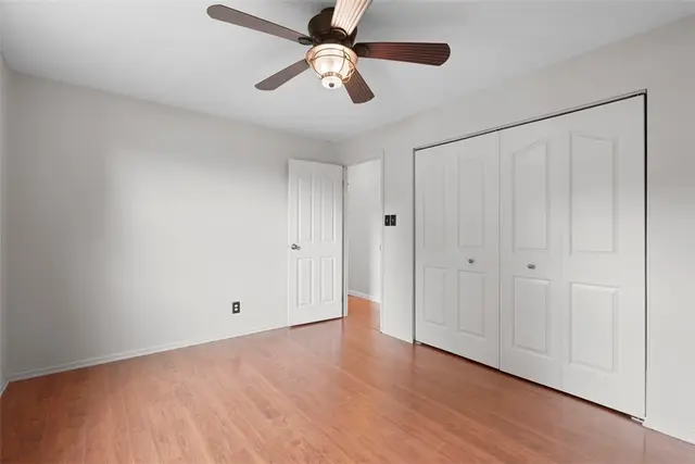 104 Gable Road gallery image 7