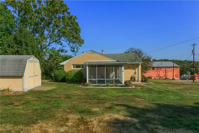 104 Linda Vista Rd gallery image 26