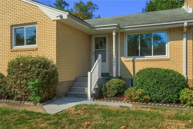 104 Linda Vista Rd gallery image 32
