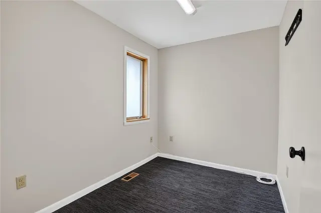 104 SunnyHill Dr gallery image 15