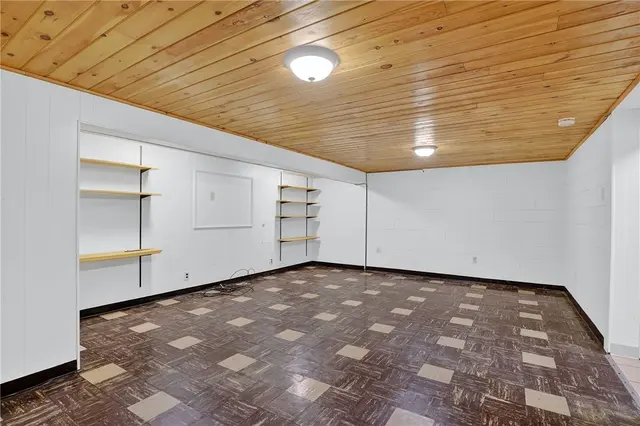 104 SunnyHill Dr gallery image 24