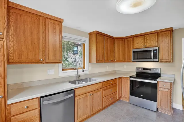 104 SunnyHill Dr gallery image 30