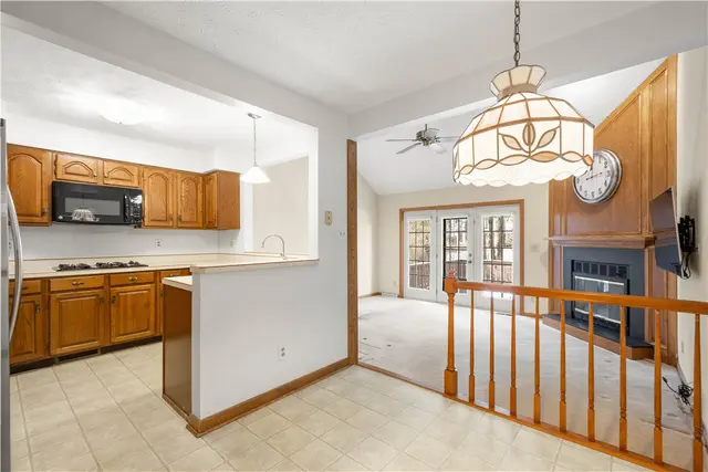 104 Timber Lane Ct gallery image 11