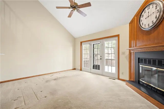104 Timber Lane Ct gallery image 13