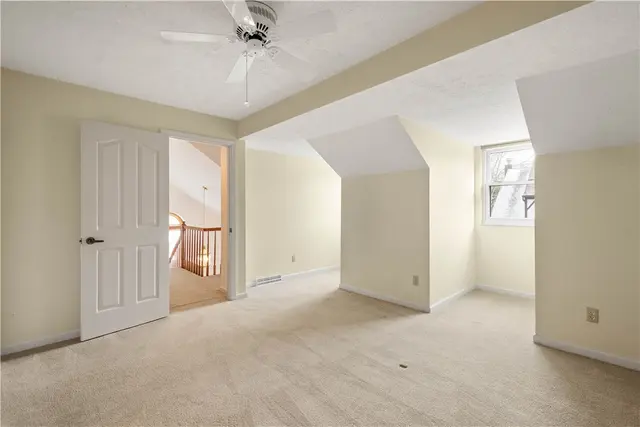 104 Timber Lane Ct gallery image 27