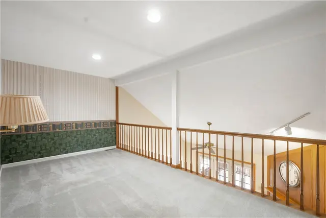 104 Timber Lane Ct gallery image 30
