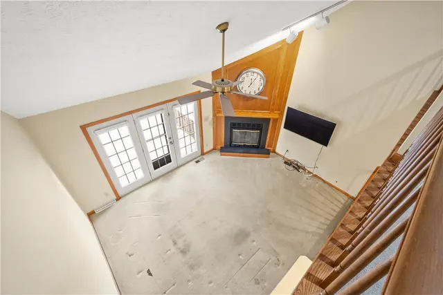 104 Timber Lane Ct gallery image 31