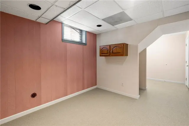 104 Timber Lane Ct gallery image 36