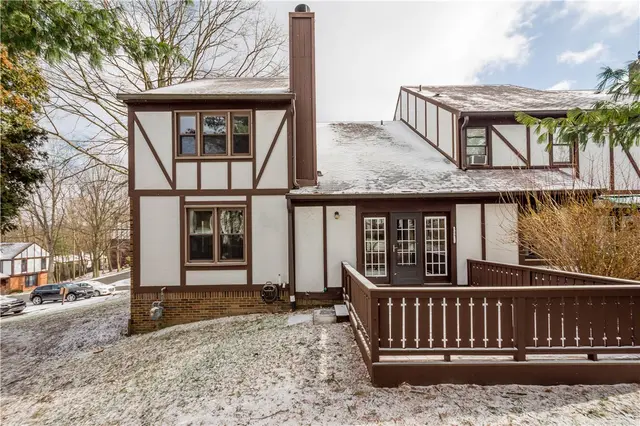 104 Timber Lane Ct gallery image 42