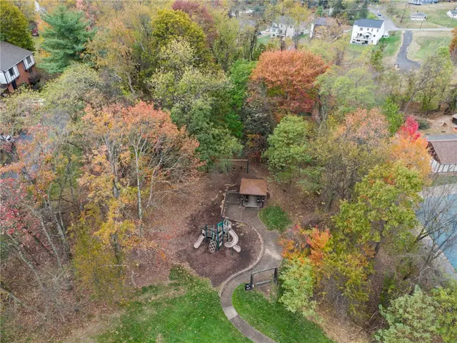 104 Timber Lane Ct gallery image 48