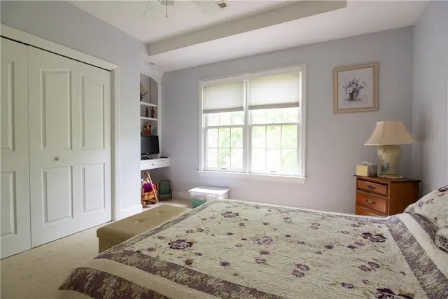 104 Walden Pond Ln gallery image 3