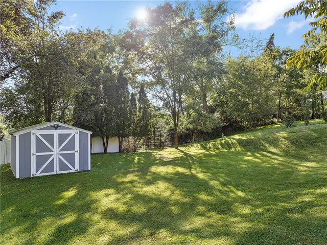 10405 Meinert Road gallery image 15
