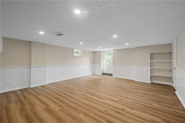 1042 Beacon Hill Road gallery image 12