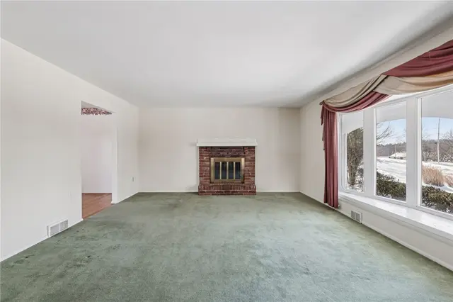 10430 Meinert gallery image 7