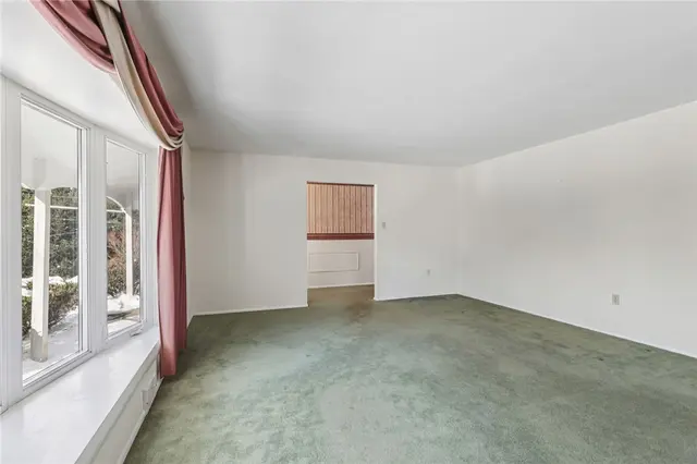 10430 Meinert gallery image 11