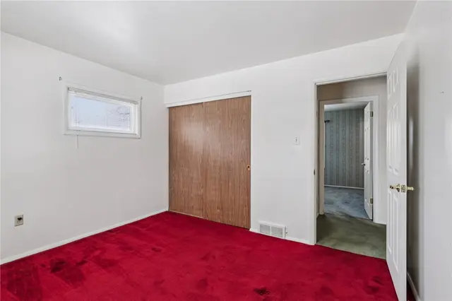 10430 Meinert gallery image 28