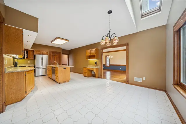10484 Olde Villa Dr gallery image 10