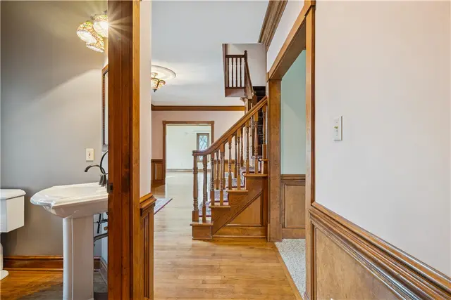 10484 Olde Villa Dr gallery image 13
