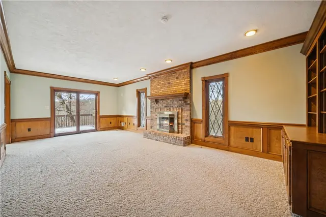 10484 Olde Villa Dr gallery image 29