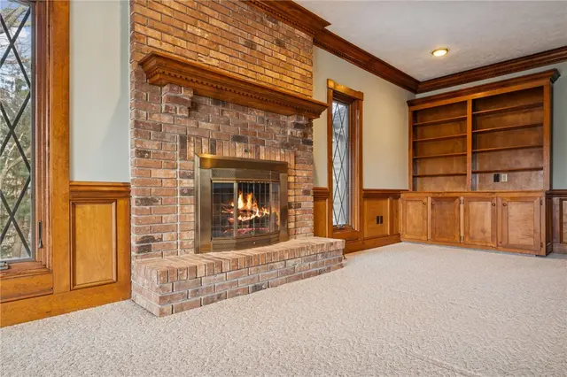 10484 Olde Villa Dr gallery image 30
