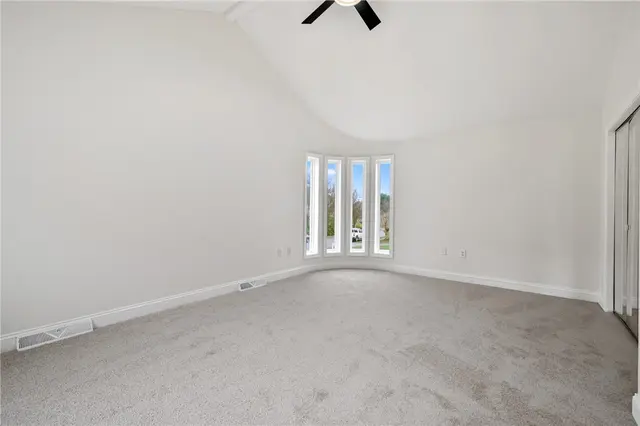 10492 Olde Villa Dr gallery image 24