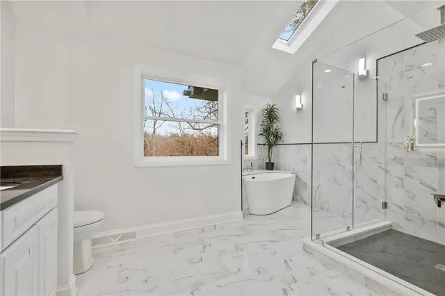 10492 Olde Villa Dr gallery image 31